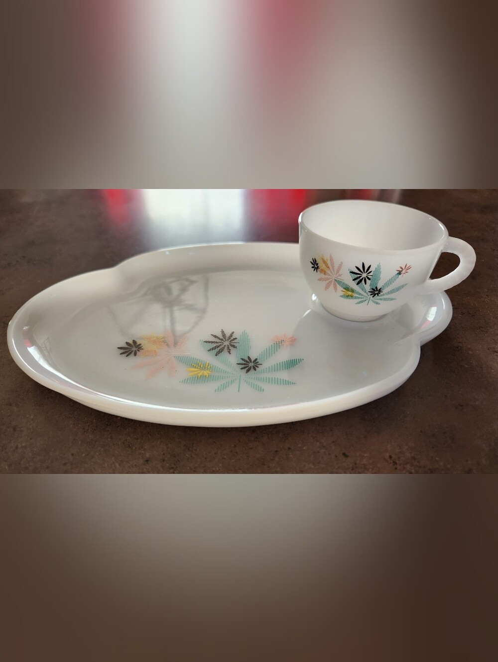 Vintage Federal Glass Atomic Flower 1950s Plate Cup Patio Snack Set Of 2